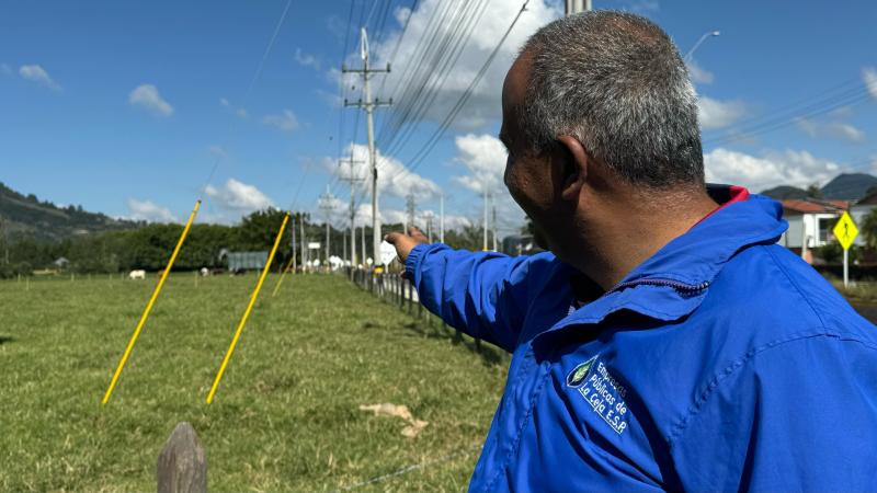 Alcaldía de La Ceja, Empresas Públicas y Cornare, suscribieron convenio para la reposición del colector de aguas residuales en la quebrada La Pereira