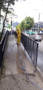 Lavado de puentes y áreas publicas